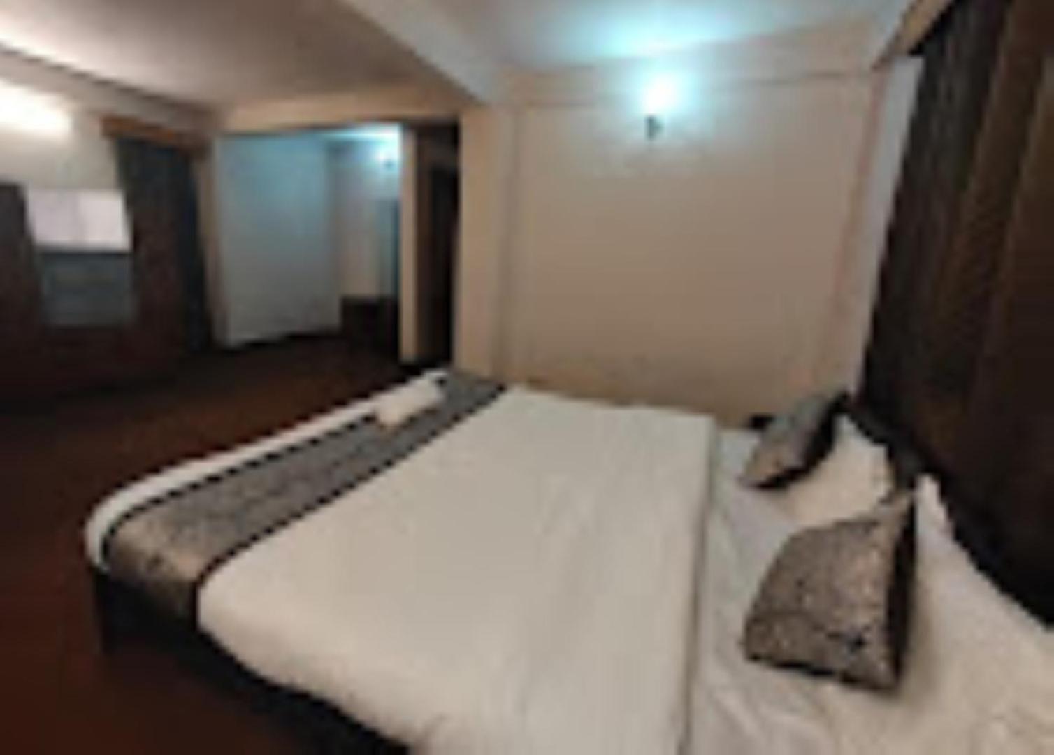 Teesta Hotel , Darjeeling Dardżyling Zewnętrze zdjęcie