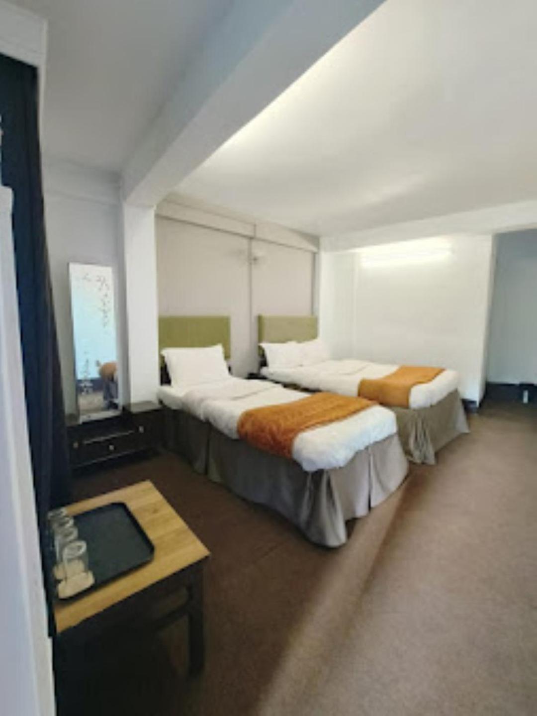 Teesta Hotel , Darjeeling Dardżyling Zewnętrze zdjęcie